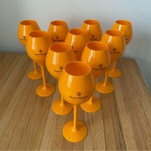 Set of 10 - Veuve Clicquot acrylic champagne flutes